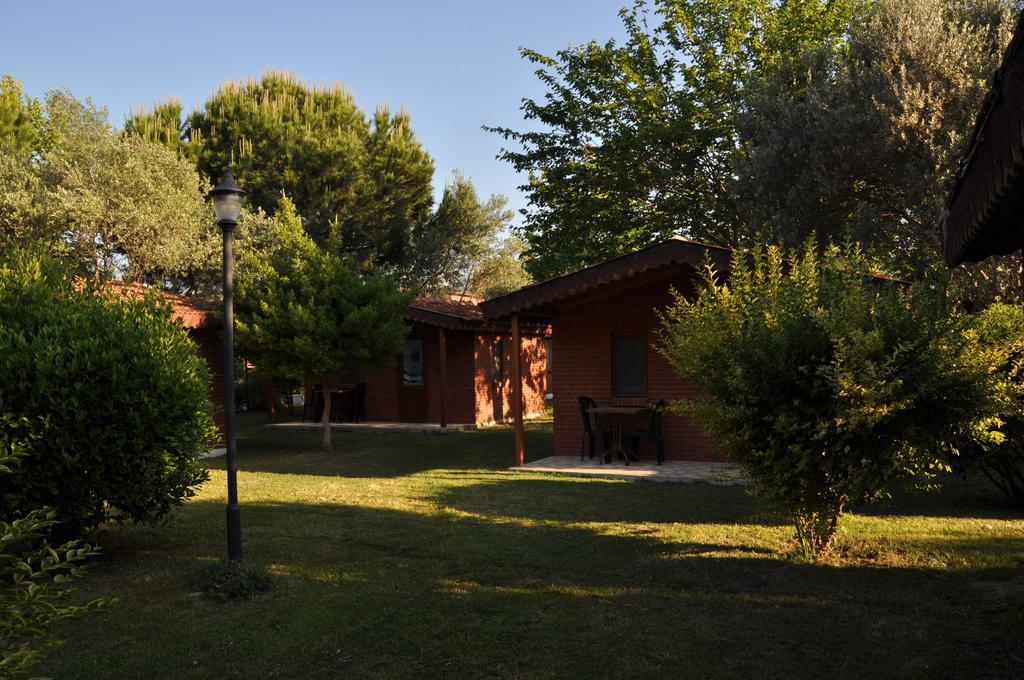 Kervan Tatil Koyu Едремит Екстериор снимка